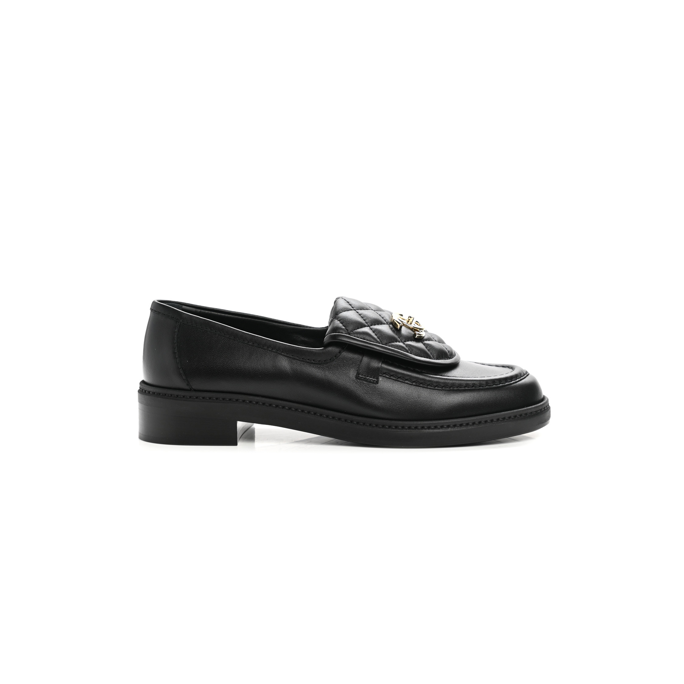 CHANEL LEATHER FLATS IN BLACK G36646 X01000 94305